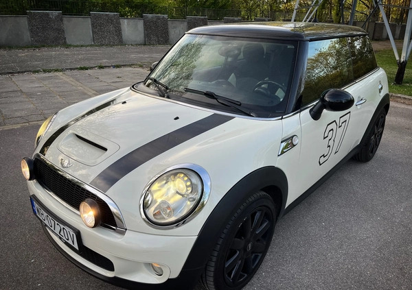 MINI Cooper S cena 32000 przebieg: 165750, rok produkcji 2007 z Warszawa małe 742